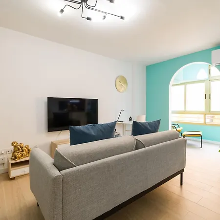 Beachfront In Canteras With Pool Feriehus *